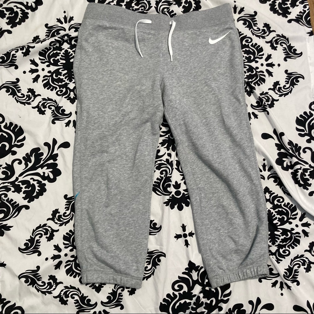 Womens Nike capris